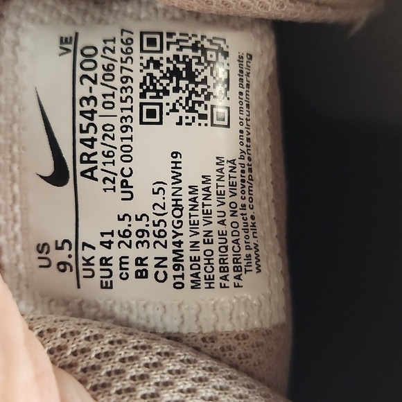 Nike Renew in season TR9 sneakers - Picture 7 of 8